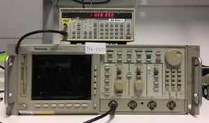 Tektronix TDS 784D Digital Oscilloscope W/ Opt 05/1M/2M/2C/3C/4C, 4-channel 1GHz 4GS/s