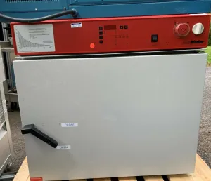 WTC Binder  300°C Max Temp 1Ph Oven W/Shelf