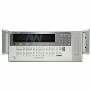 Agilent / Keysight E1301A HP 75000 Series B with front panel