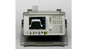 Agilent / Keysight 8560EC Portable Spectrum Analyzer, 30 Hz to 2.9 GHz