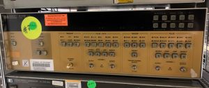HP 8133A 3 GHz pulse generator optionS 001 +002