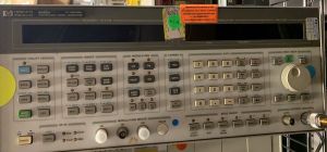 HP 8665A Synthesized Signal Generator  0.1-4200 MHz